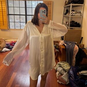 Vintage Victorias Secret Satin Button-Front Longline Blouse in Pearl White